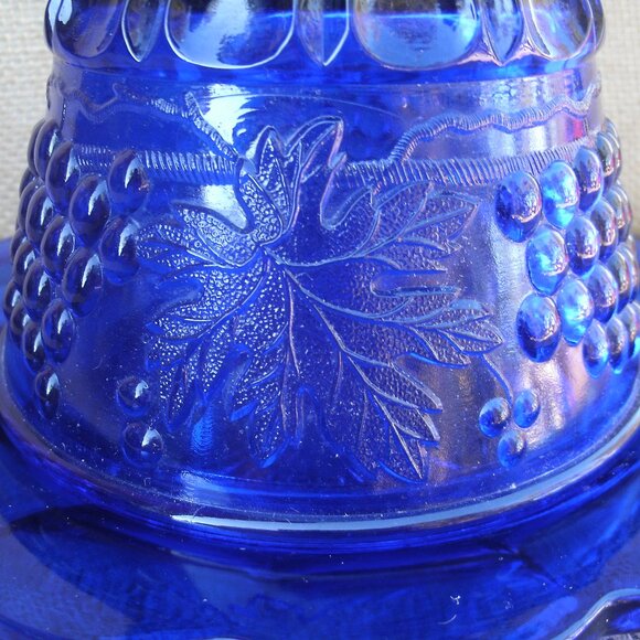 Vintage Mosser Cobalt Grapes Covered Butter Dish - Picture 11 of 16